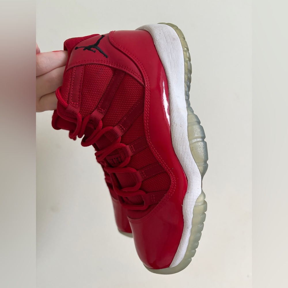 RETRO 11S